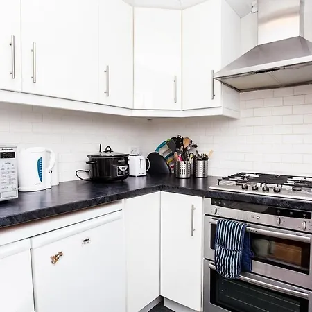 Charming Peaceful 2 Bedroom With Parking And Garden Londra Esterno foto